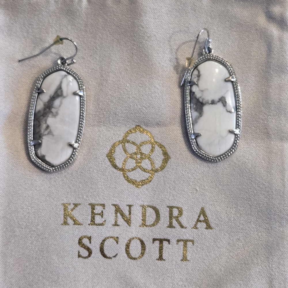 Kendra Scott Silver With Howlite Elle Earrings